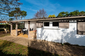 MAISON AU BORD DU LAC
